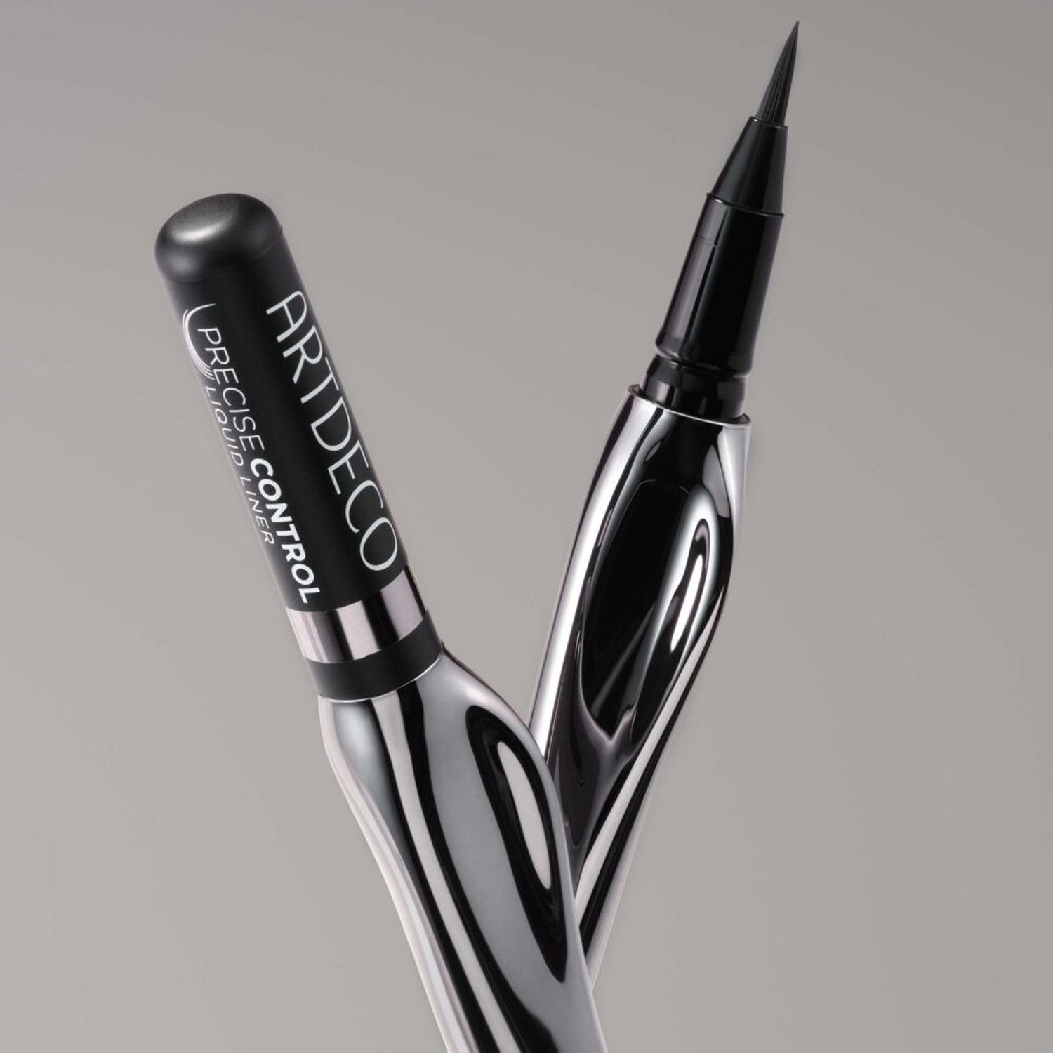 Precise Control Liquid Liner